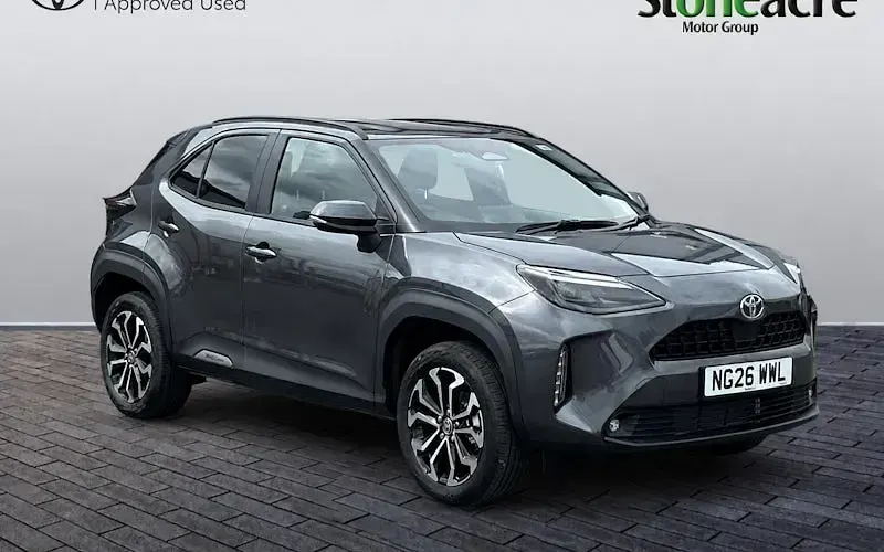 Used Toyota Yaris Hybrid Design 116 HP (85 kW) 2026 Estate