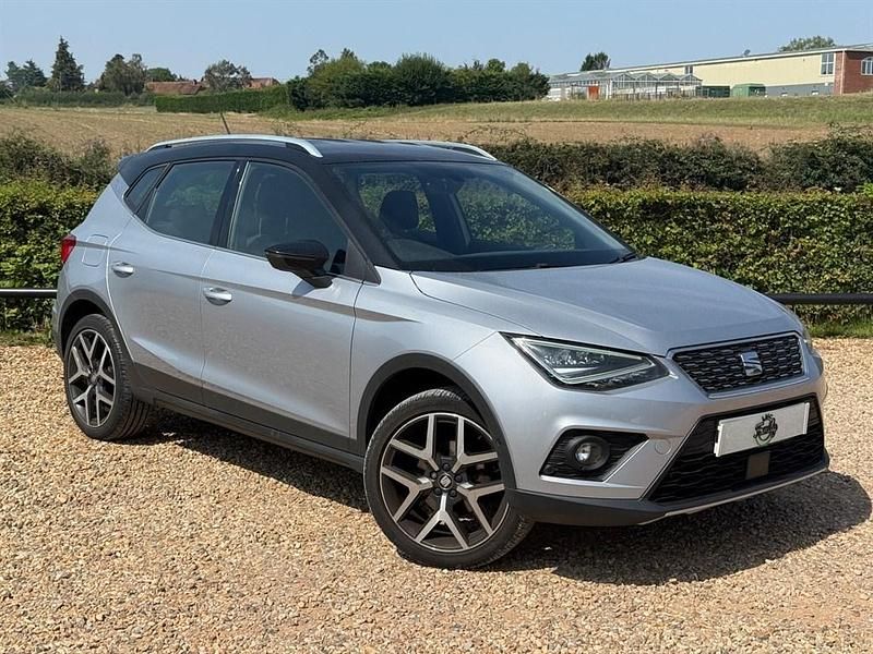 Silver Used 2019 Seat Arona XCELLENCE Lux SUV | £13,748 (Fair price) - Image 1/4
