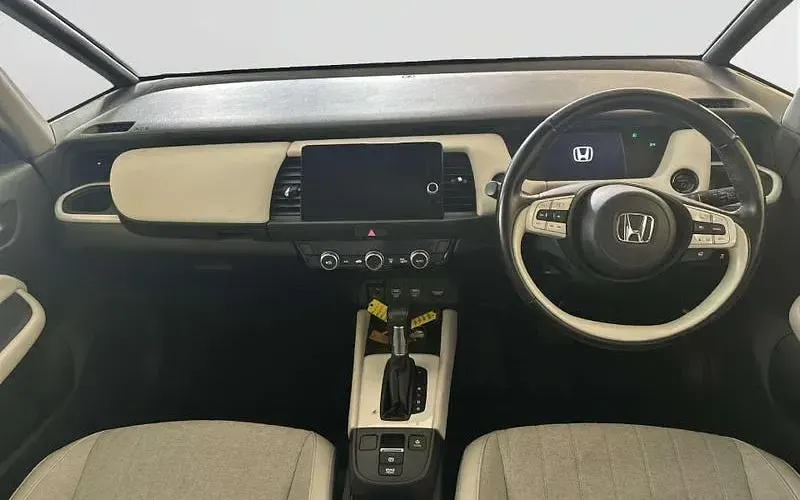 Used Honda Jazz Hybrid 109 HP (80 kW) 2021 Grey Hatchback