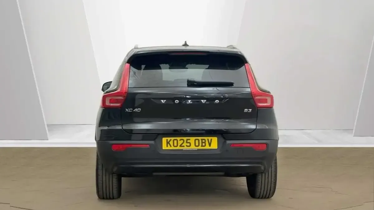 Used Volvo XC40 Plus 161 HP (118 kW) 2026 SUV