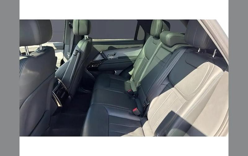 Used Land Rover Range Rover Sport SE Dynamic 440 HP (323 kW) 2023 White SUV