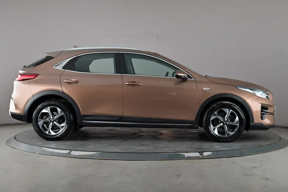 Used Kia XCeed 118 HP (86 kW) 2022 Bronze SUV