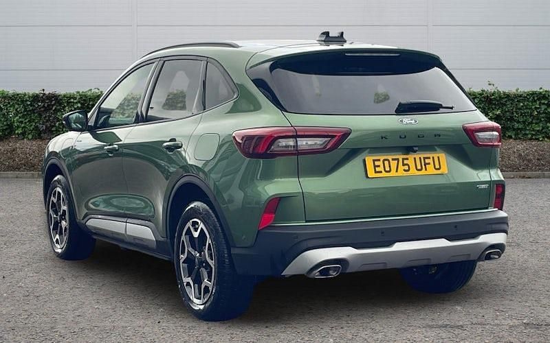 Used Ford Kuga Active 242 HP (177 kW) 2025 Green SUV