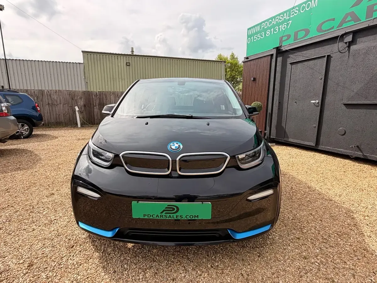 Used BMW i3 Comfort Edition 135 kW (184 HP) 2019 Black Hatchback