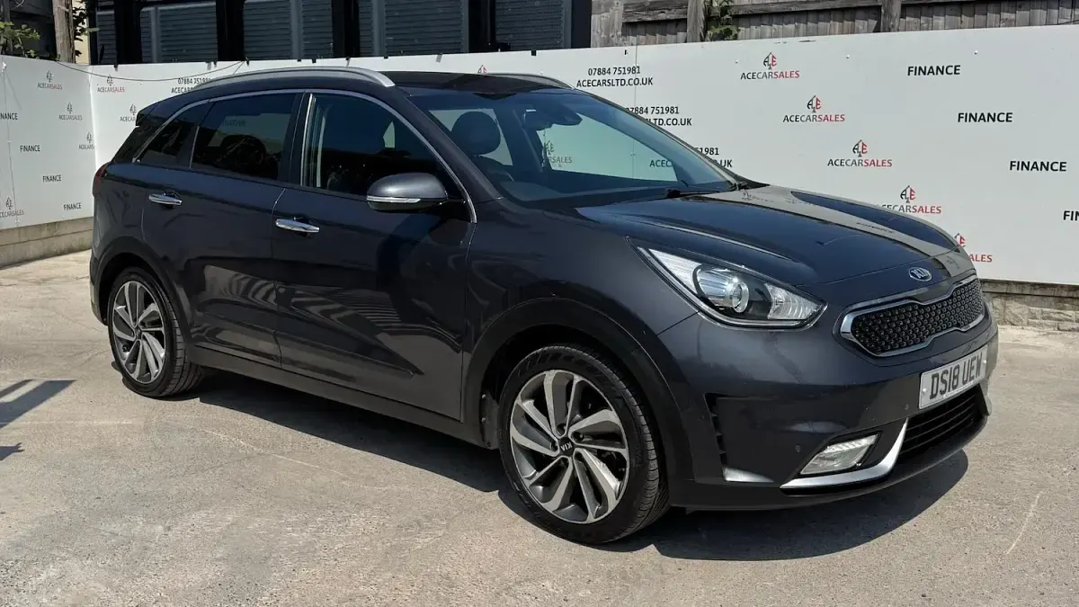 Used Kia Niro 139 HP (102 kW) 2018 Grey SUV
