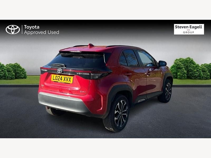 Used Toyota Yaris Hybrid Design 2024 Red Hatchback