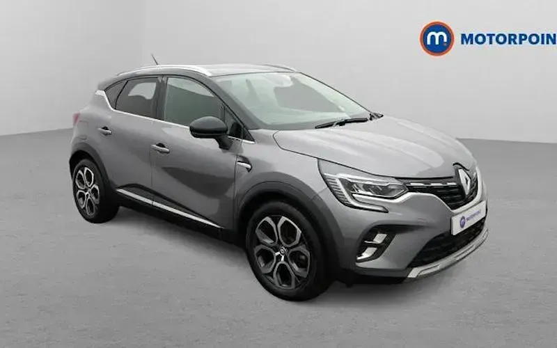 Begagnad Renault Captur SE 160 HK (117 kW) 2022 SUV