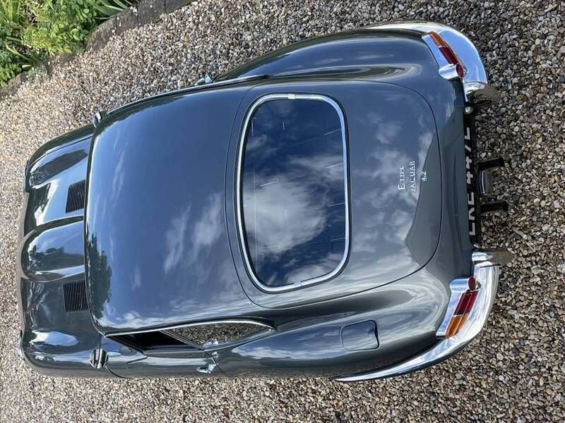 Used Jaguar E-Type 269 HP (197 kW) 1966 Grey Coupe