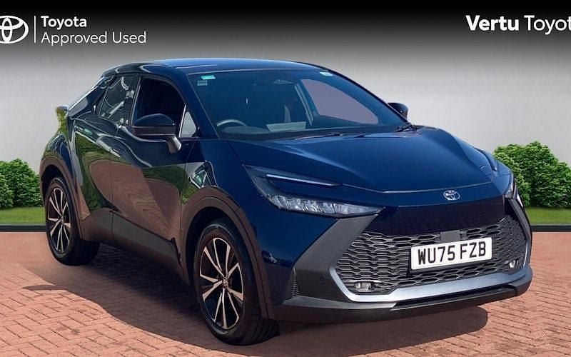 Usado Toyota C-HR Design 223 HP (164 kW) 2025 SUV