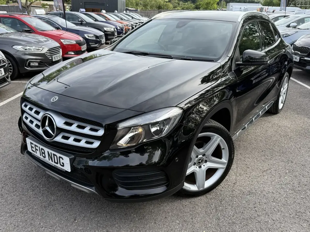 Used Mercedes GLA200 AMG line 136 HP (100 kW) 2018 Black SUV