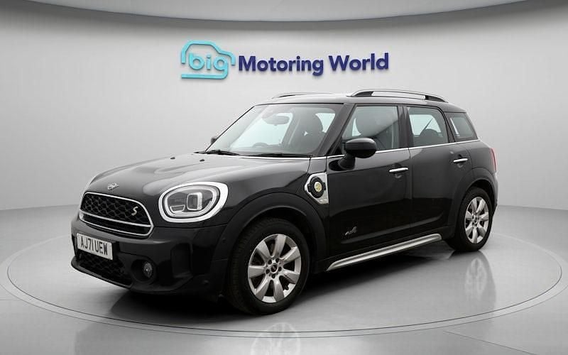 Used Mini Cooper S Classic 220 HP (161 kW) 2022 Black Hatchback