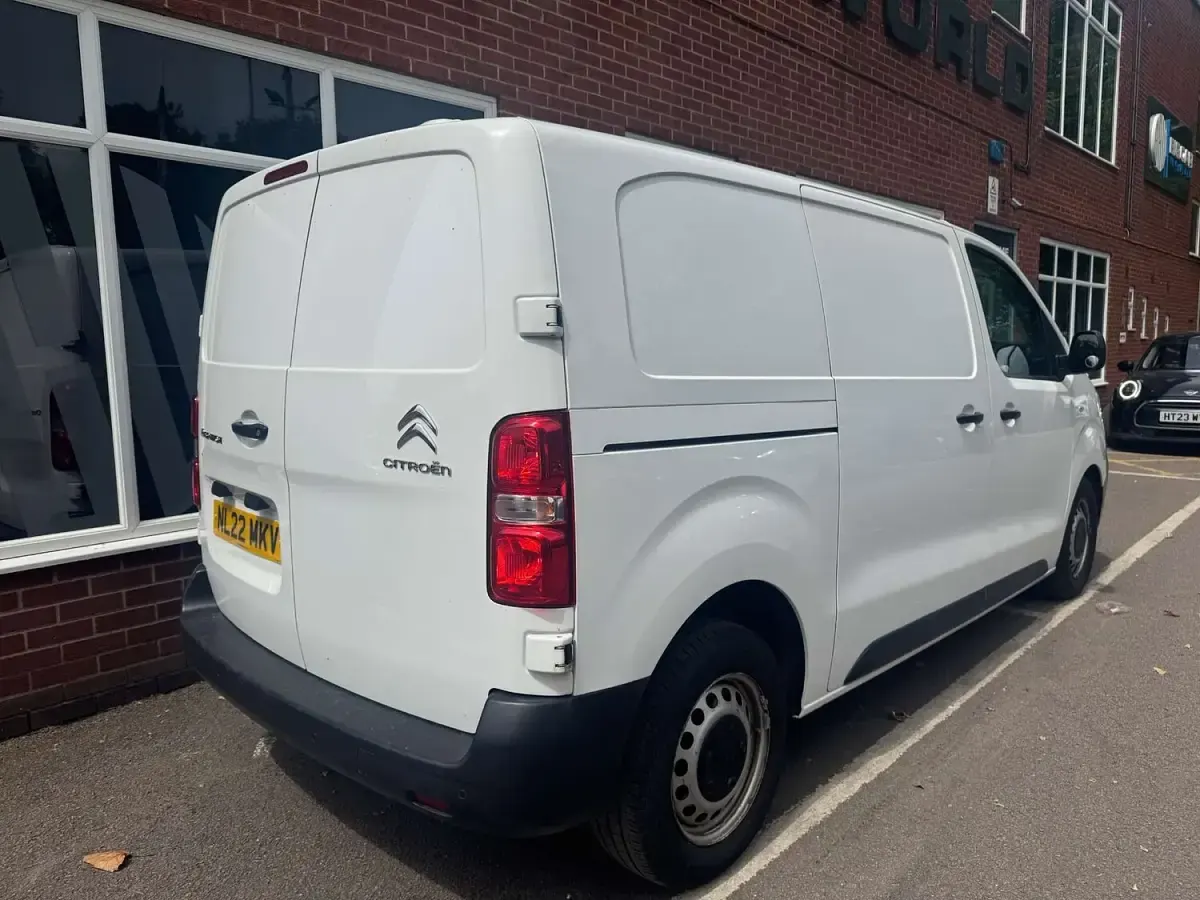 Used Citroën Dispatch 2022 White MPV