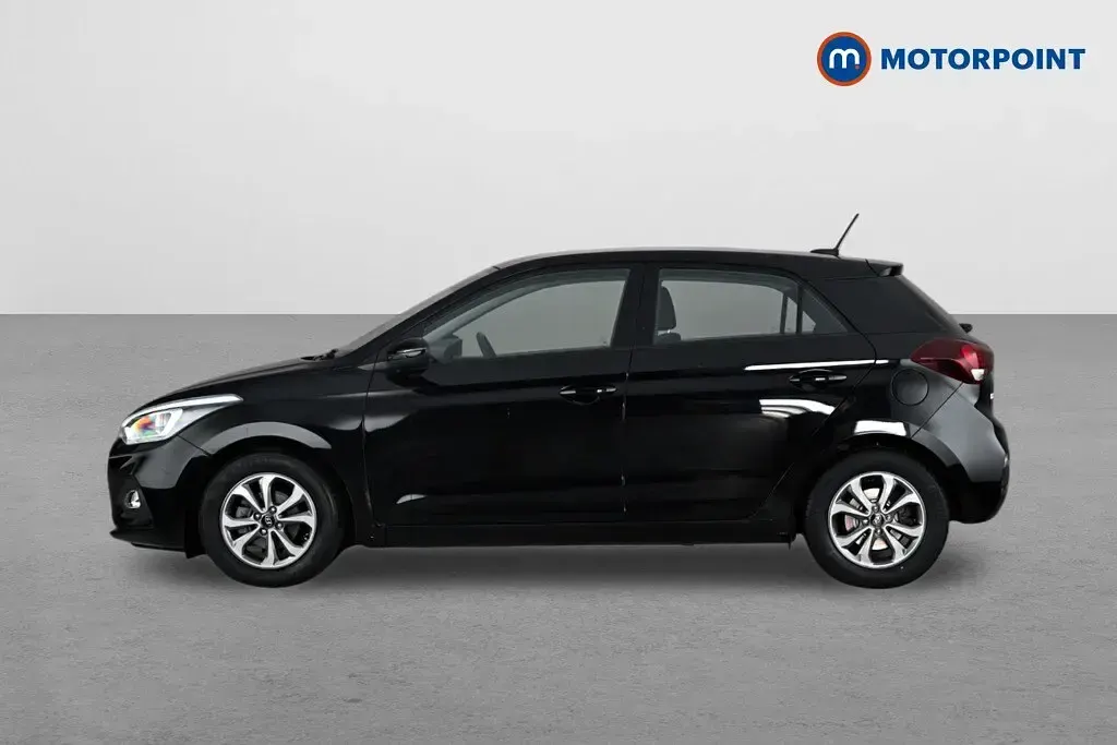 Used Hyundai i20 SE 84 HP (61 kW) 2019 Black Hatchback