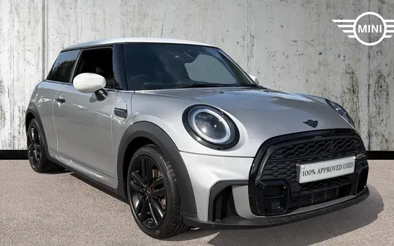Used Mini Cooper Hatch 136 HP (100 kW) 2023 Hatchback