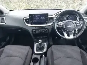 Usado Kia XCeed 2023 Negro SUV