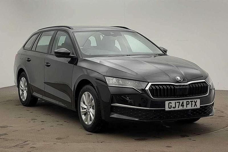 Black magic pearl effect New 2024 Skoda Octavia SE Technology Estate | £21,995 (Fair price) - Image 1/4