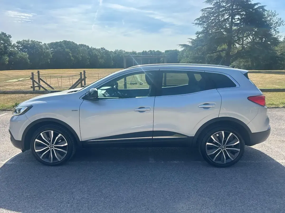 Used Renault Kadjar Signature 130 HP (95 kW) 2017 Silver SUV
