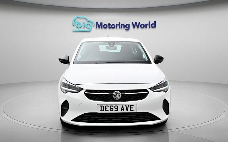 Used Vauxhall Corsa 75 HP (55 kW) 2020 White Hatchback