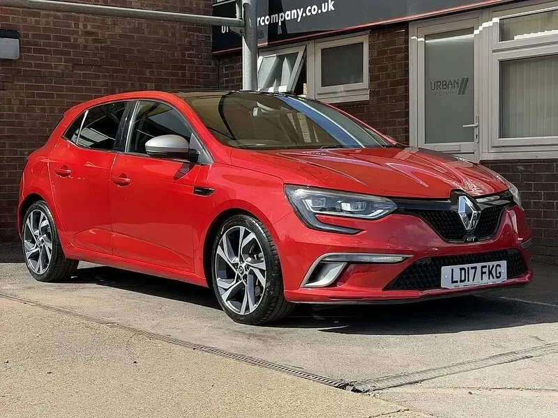 Used Renault Mégane IV GT 200 HP (147 kW) 2017 Red Hatchback