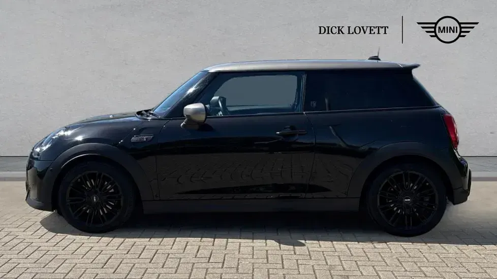 Used Mini Cooper S Exclusive 176 HP (129 kW) 2023 Black Hatchback