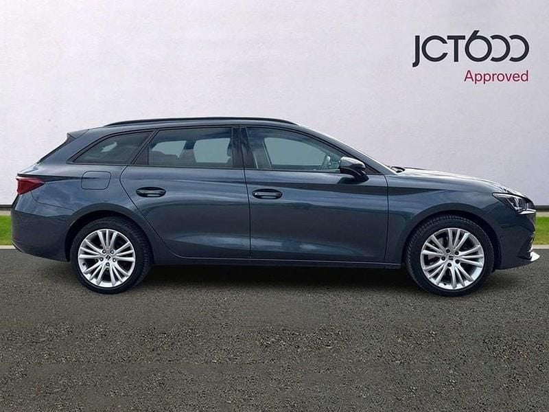 Used Seat Leon SE Dynamic 116 HP (85 kW) 2023 Grey Estate