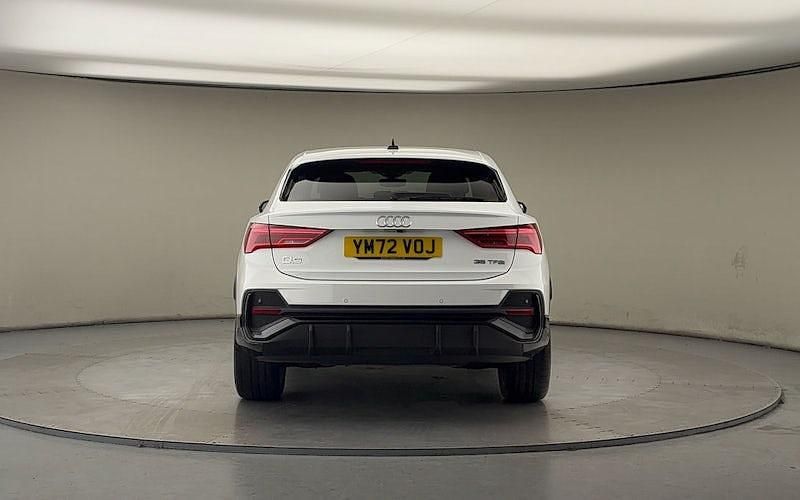 Used Audi Q3 Sportback Black Edition 150 HP (110 kW) 2022 Ibis white SUV