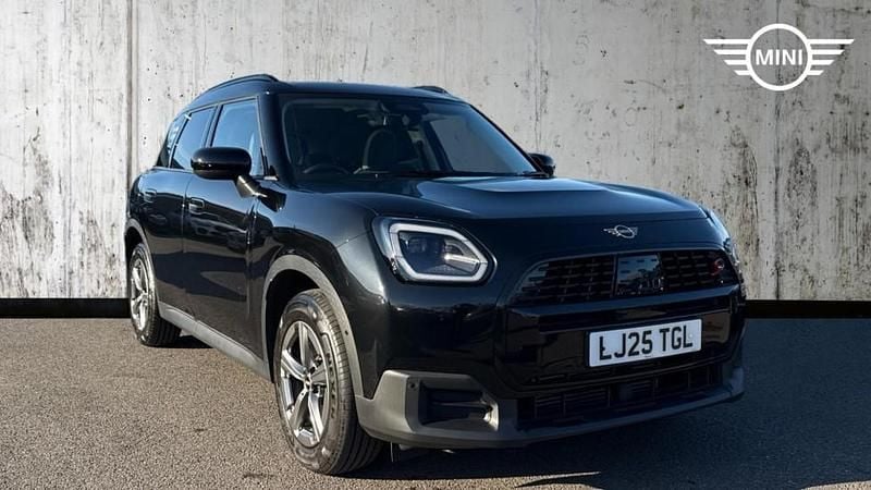Black Used 2025 Mini Countryman SUV | £32,890 (Super price) - Image 1/4