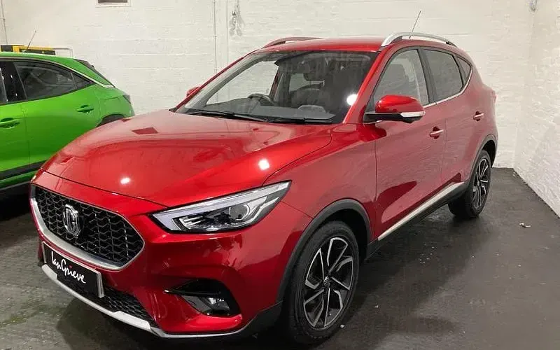 Used MG ZS Exclusive 111 HP (81 kW) 2023 Red SUV