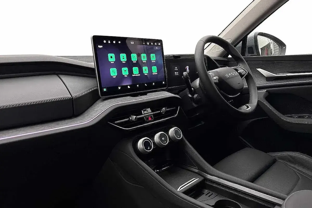 New Skoda Kodiaq SE L 150 HP (110 kW) 2026 Smokey silver metallic SUV