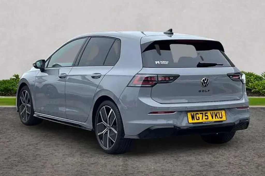 Used VW Golf VIII 150 HP (110 kW) 2025