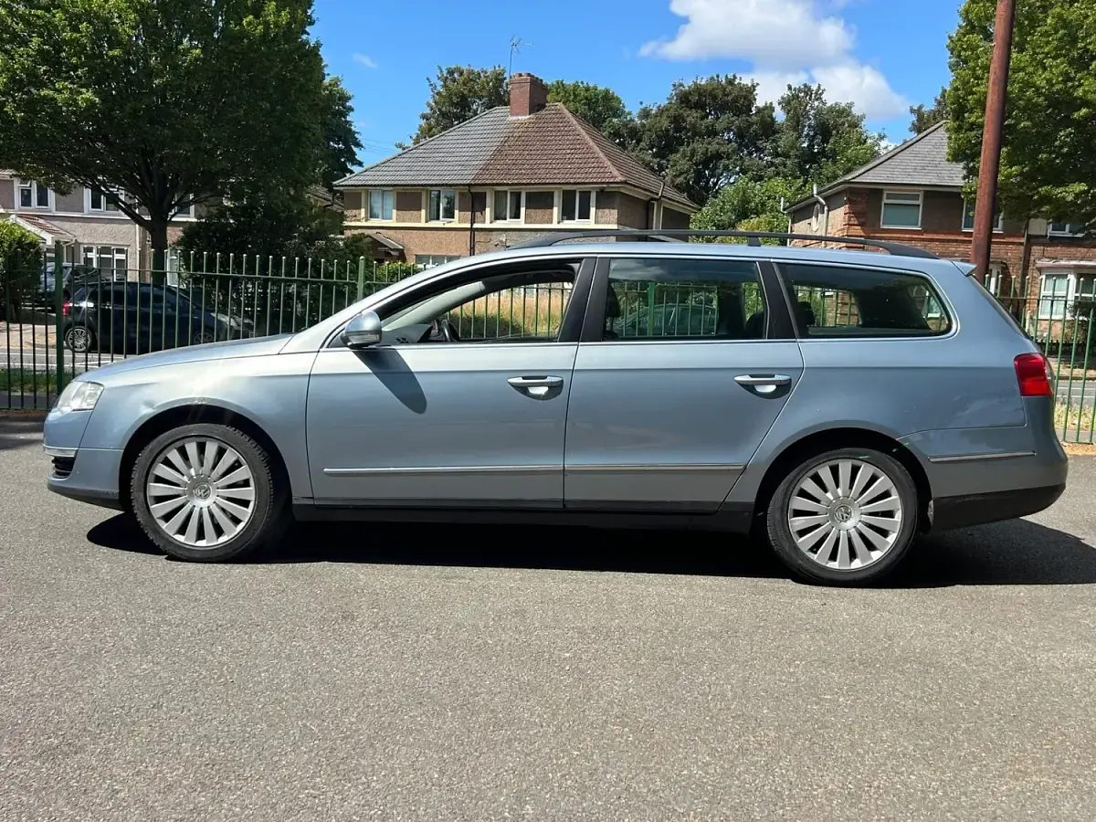 Used VW Passat Highline 2009 Grey Estate