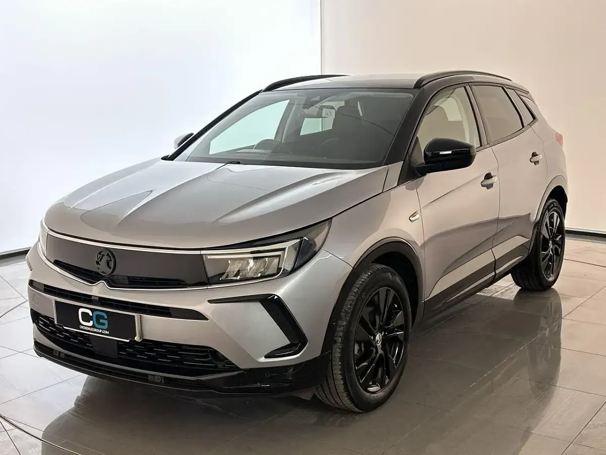 Used Vauxhall Grandland X S 128 HP (94 kW) 2023 Grey SUV