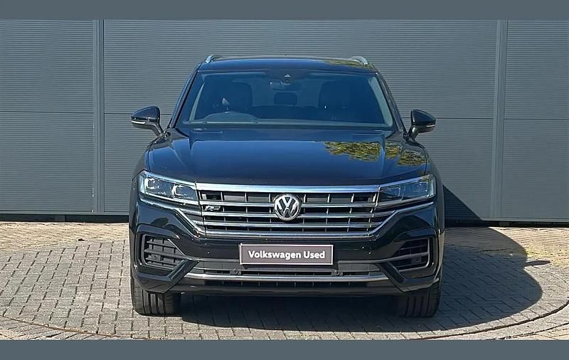 Used VW Touareg R-line 281 HP (206 kW) 2018 Black SUV
