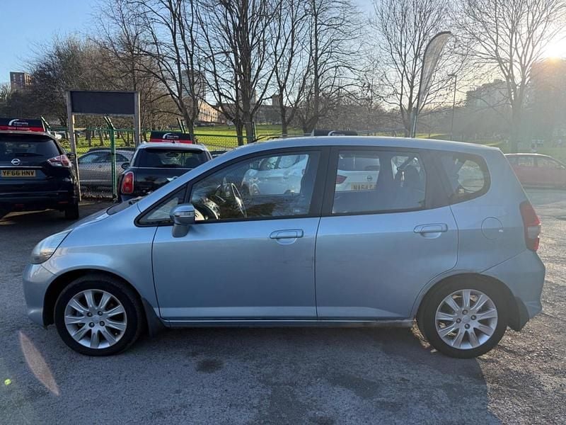 Used Honda Jazz SE 82 HP (60 kW) 2007 Blue Hatchback