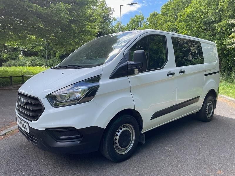 Used Ford Transit Custom 105 HP (77 kW) 2022 White Estate