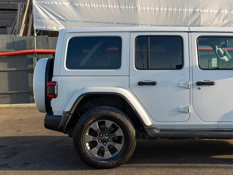 Used Jeep Wrangler Overland 200 HP (147 kW) 2019 White SUV