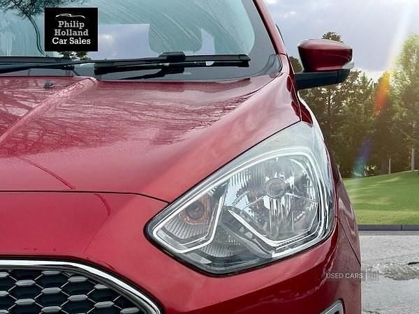 Used Ford Ka Zetec 84 HP (61 kW) 2018 Red Hatchback
