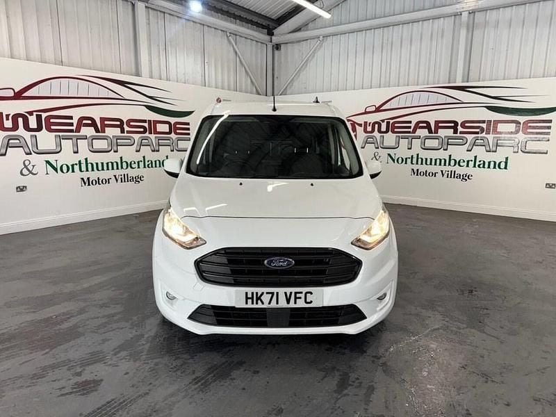 Used Ford Transit Connect Limited 120 HP (88 kW) 2022 White MPV