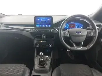 Used Ford Focus ST-Line X 155 HP (114 kW) 2020 Red Hatchback