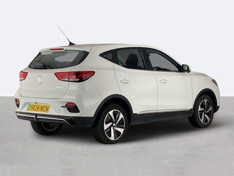 Used MG ZS SE 130 kW (177 HP) 2024 White Hatchback