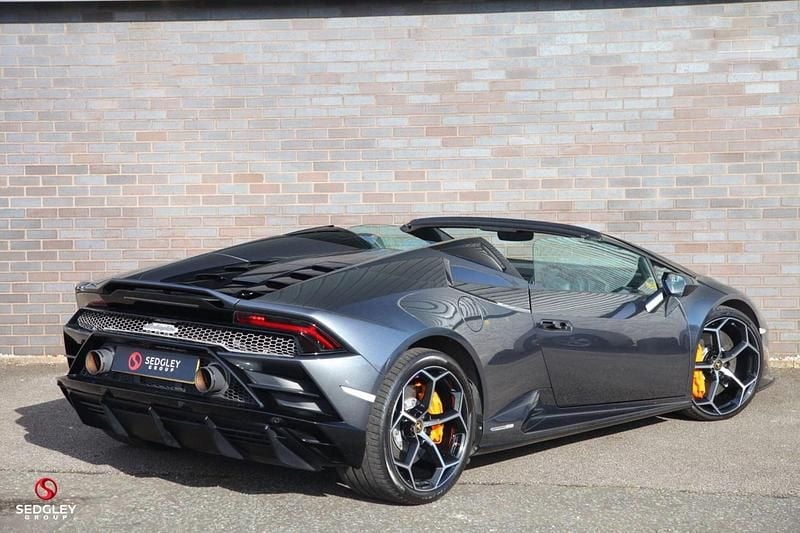 Used Lamborghini Huracán 640 HP (470 kW) 2021 Grey Cabriolet