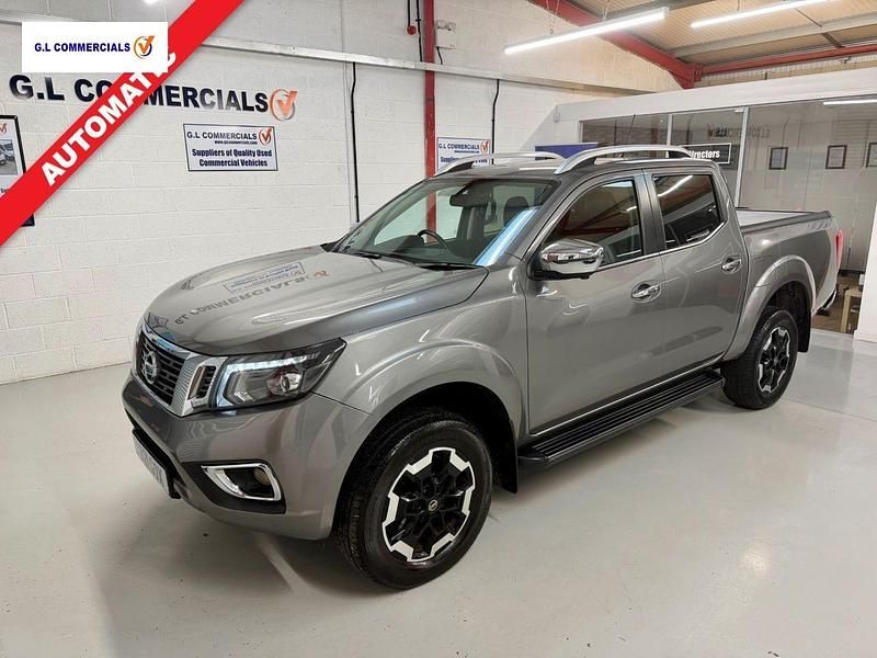 Used Nissan Navara Tekna 190 HP (139 kW) 2021 Grey Pickup