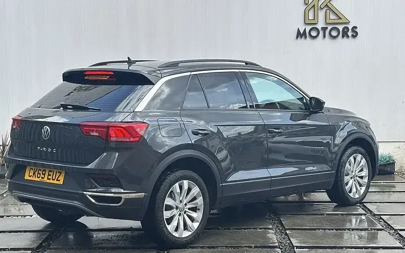 Used VW T-Roc SE 116 HP (85 kW) 2019 Grey SUV