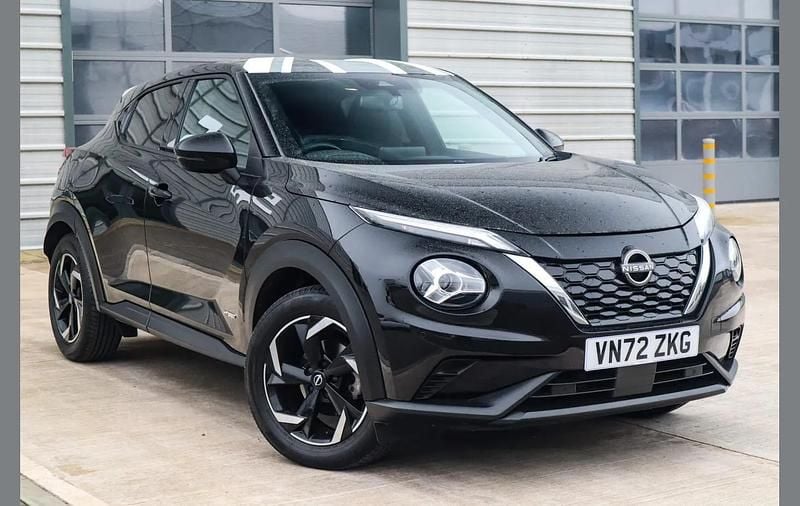 Used Nissan Juke N-Connecta 140 HP (102 kW) 2023 Black SUV
