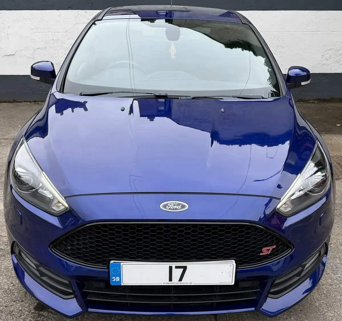 Used Ford Focus ST 250 HP (183 kW) 2017 Blue Hatchback