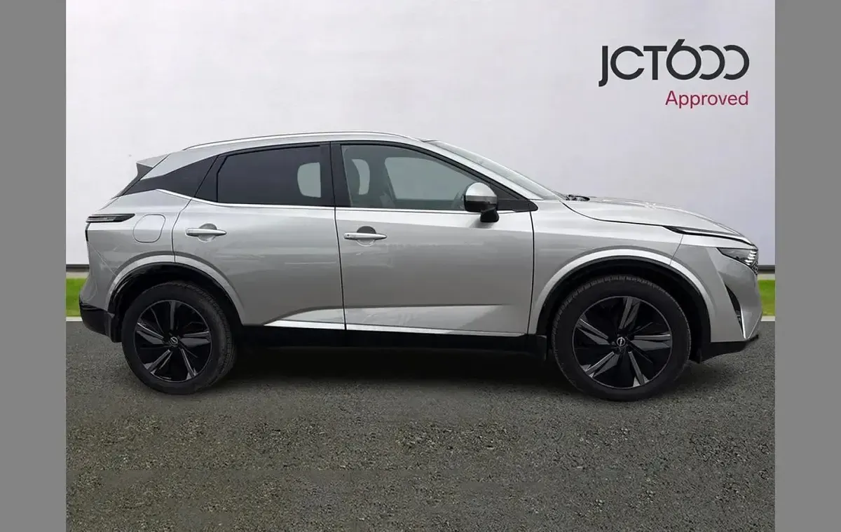 Used Nissan Qashqai Tekna 155 HP (114 kW) 2024 Silver SUV