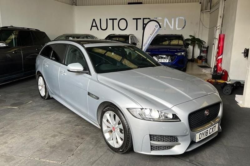 Used Jaguar XF Sportbrake R-Sport 240 HP (176 kW) 2018 Estate
