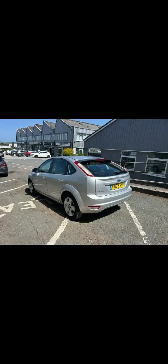 Used Ford Focus Style 2009 Silver Hatchback