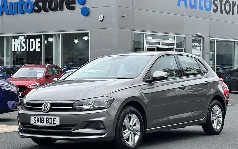 Used VW Polo SE 95 HP (69 kW) 2020 Hatchback