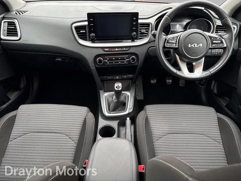 Used Kia Ceed Sportswagon 158 HP (116 kW) 2024 Red Estate